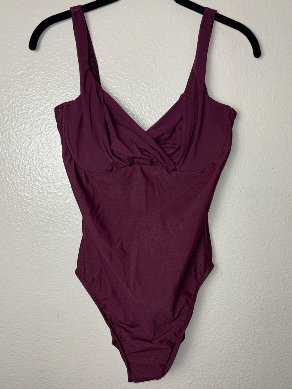 Magicsuit One-Piece Swimsuit Surplice Crossover Neckline Faux Wrap size 12 plum - Picture 5 of 16